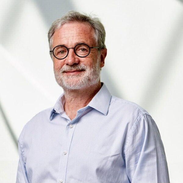 Prof Tomas Kron